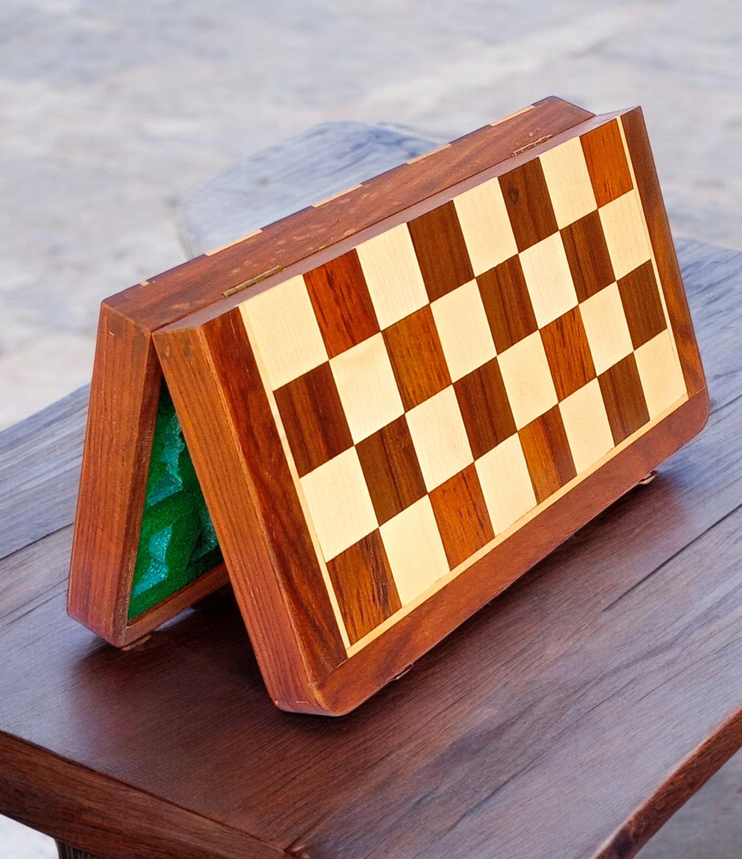 14 x 14 inch ENTERRO™ Wooden Chess Board Set with 2 Extra Queens - Magnetic Folding & Travel Friendly Chess Set