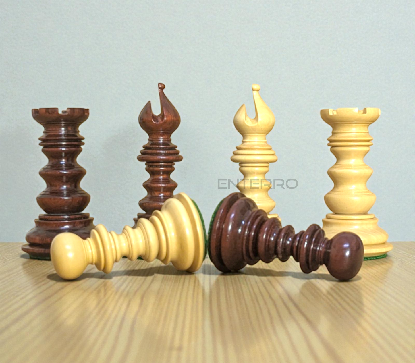 4.3" Savano Series Luxury Wooden Chess Pieces - Made of Red Bud Rosewood and Boxwood