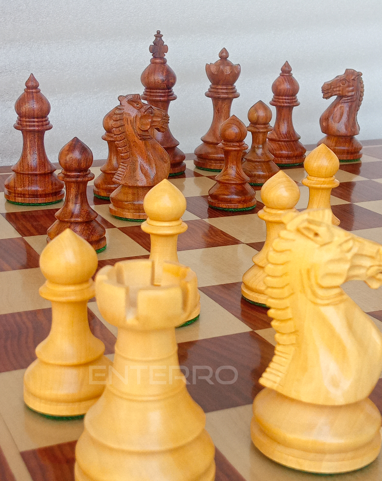 3.75" Taj Series Wooden Chess Pieces - Made of Acacia and Boxwood