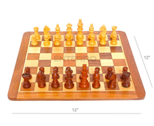 Laden Sie das Bild in den Galerie-Viewer, 12&quot; x 12&quot; Flat Magnetic Wooden Chess Set - Magnetic Chess Board - Wooden Magnetic Chess Pieces