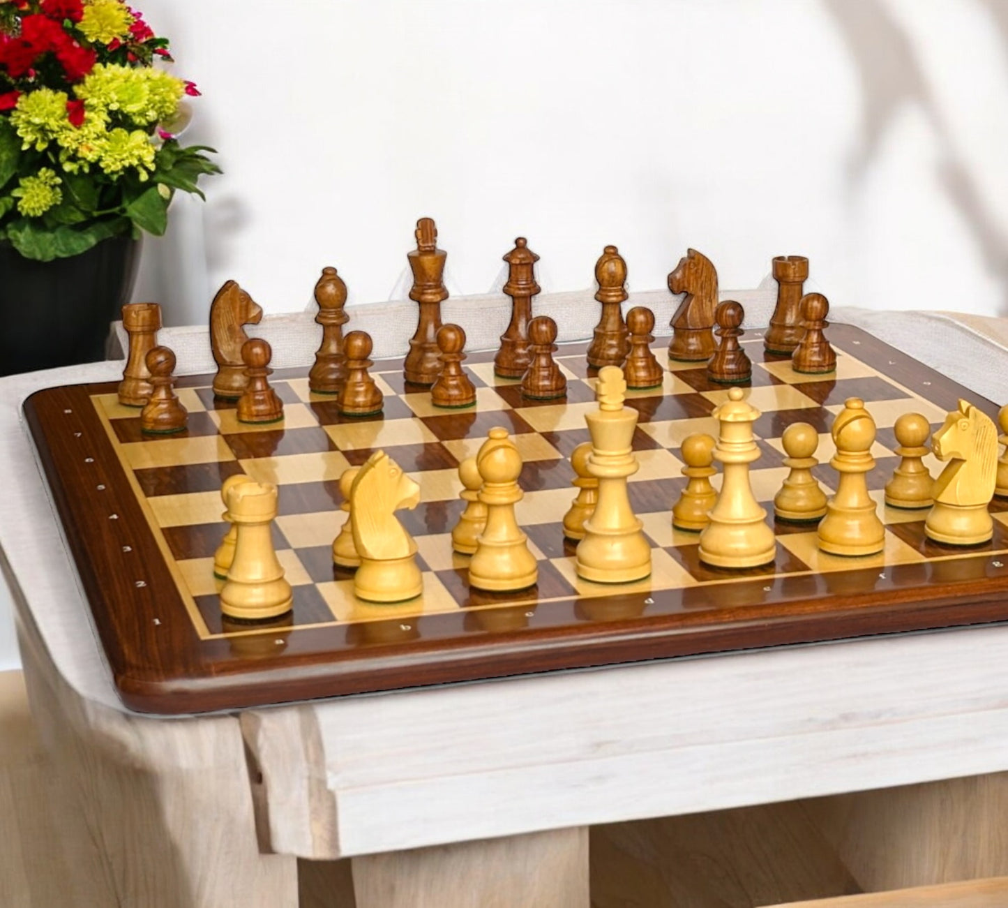 Juego de ajedrez de madera de 21 x 21 pulgadas - Cuadrado 55 mm - Madera de palisandro dorado y arce || Piezas de ajedrez de madera Staunton clásicas de 3,9" hechas de madera de ébano puro y boj - King Size 3,9"