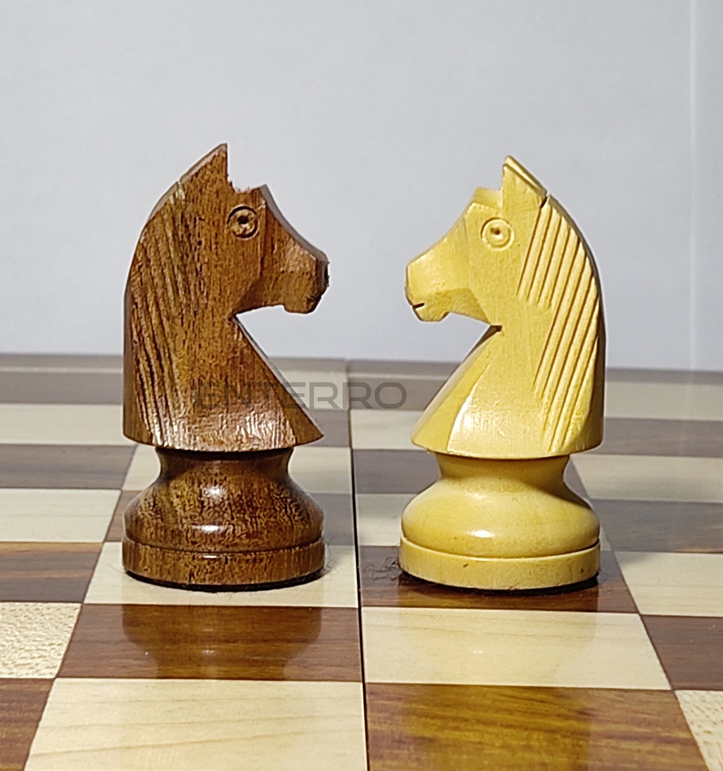 3" Wooden Staunton German Knight Chess Pieces STANDARD - Made of Acacia Wood and Boxwood