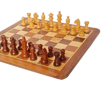 Afbeelding in Gallery-weergave laden, 14&quot; x 14&quot; Flat Magnetic Wooden Chess Set - Magnetic Chess Board - Wooden Magnetic Chess Pieces