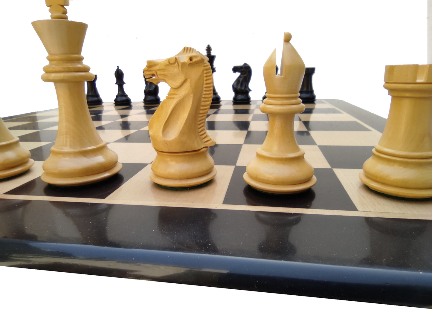 21 x 21 inch Wooden Chess Set - Square 55 mm - Made of Ebony Wood and Maple wood || 3.9" New Staunton Series Chess Pieces made of Black Ebony Wood and Boxwood