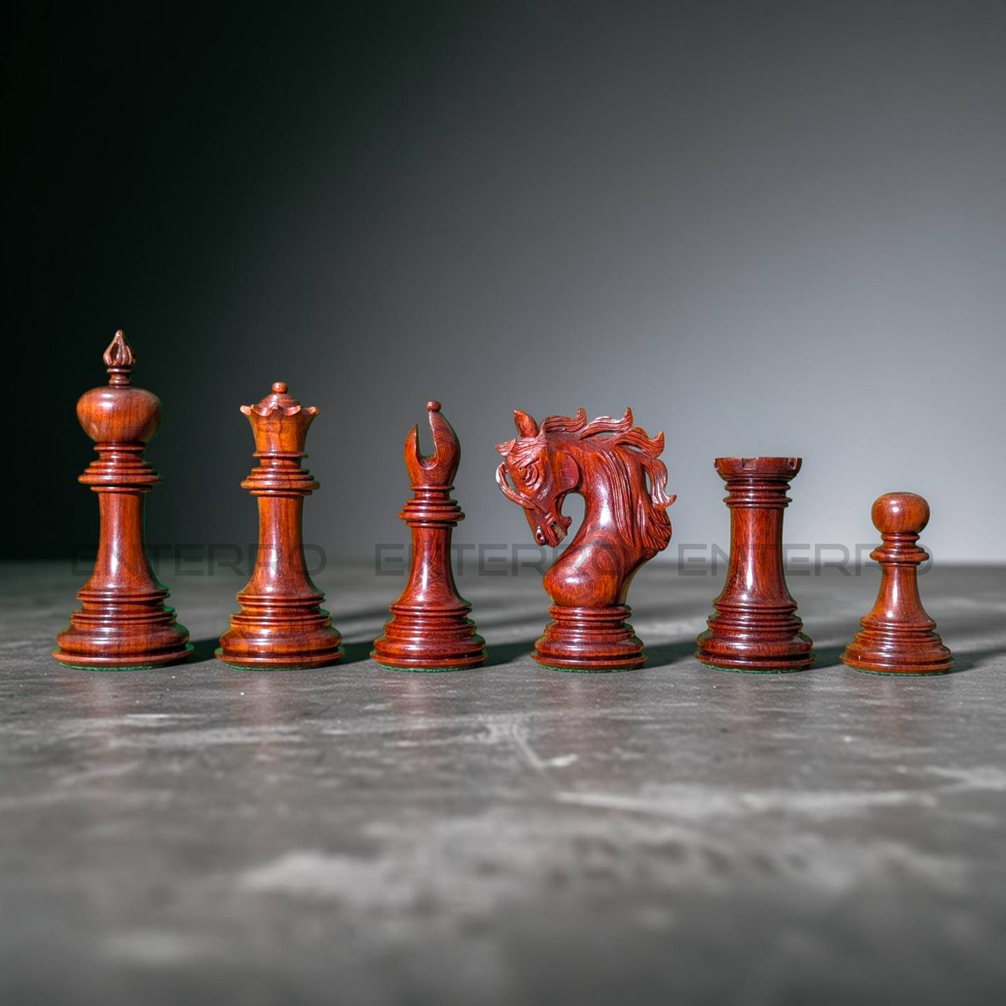 4.4 Valluzia Series Wooden Chess Pieces - Made of Red Bud Rosewood and Boxwood