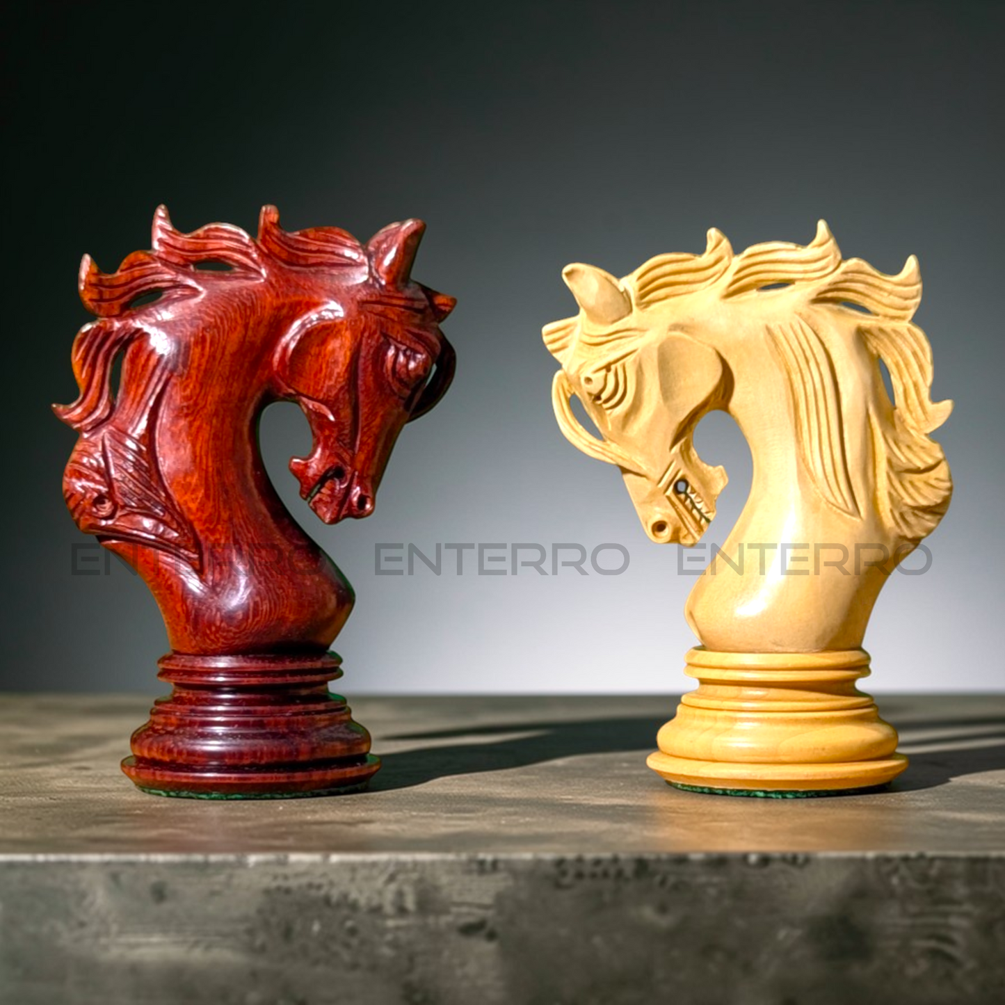 4.4 Valluzia Series Wooden Chess Pieces - Made of Red Bud Rosewood and Boxwood
