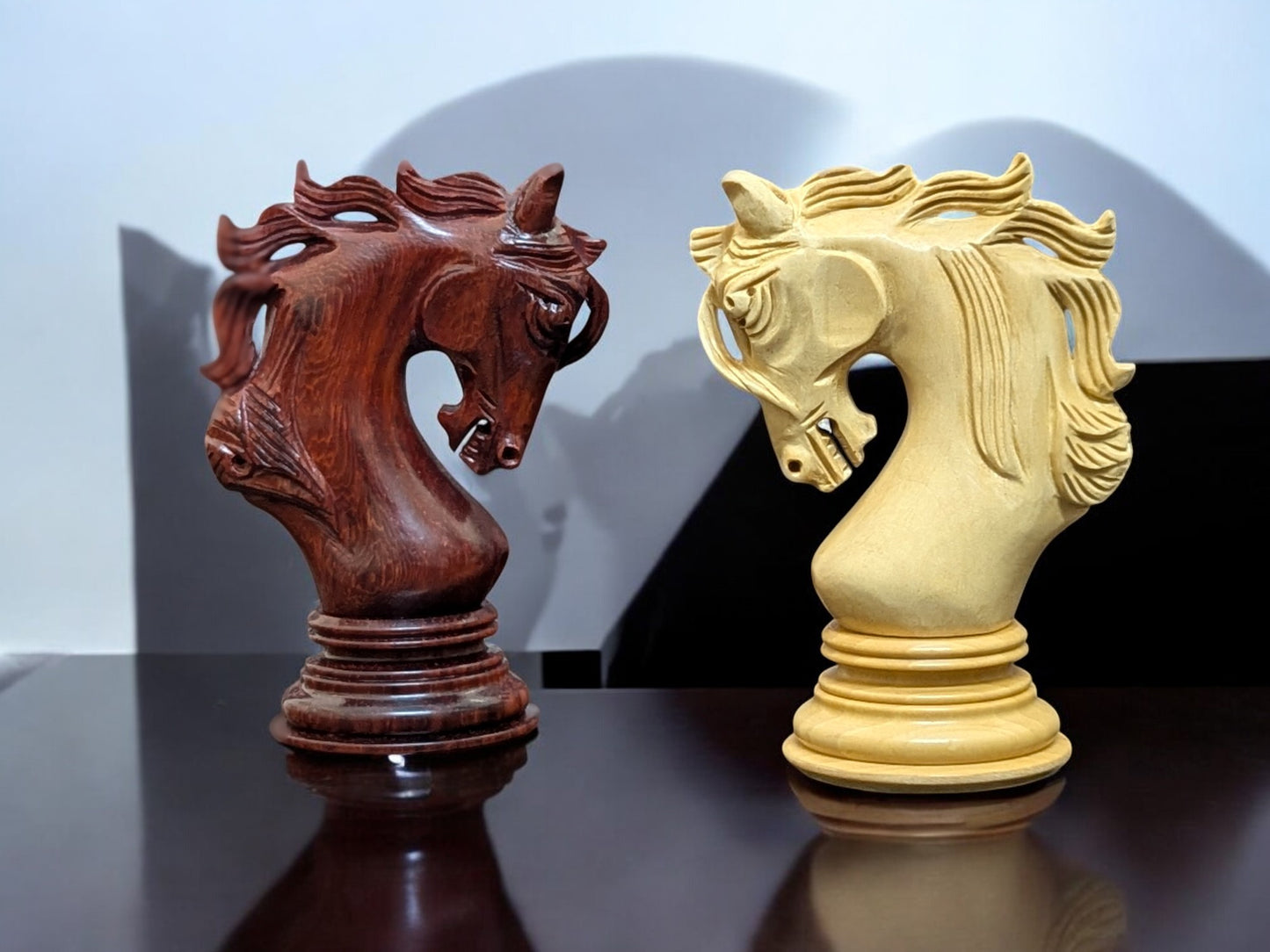 4.4 Valluzia Series Wooden Chess Pieces - Made of Red Rosewood and Boxwood