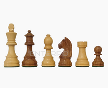 Charger l&#39;image dans la galerie, 3.75&quot; Staunton German Knight STANDARD Wooden Chess Pieces - Made of Acacia and Boxwood