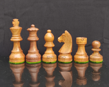 Afbeelding in Gallery-weergave laden, Wooden Chess Pieces 3.25 inch - Professional Staunton Set - Made of Acacia Wood and Boxwood - Tournament Chess Pieces (Without Chess Board) (3.25&quot; Standard)