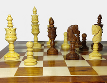 Laden Sie das Bild in den Galerie-Viewer, 4&quot; Zinnia Wooden Chess Pieces - Hand Carved Chess Coins- Made of Rosewood Wood and Boxwood (Without Chess Board)
